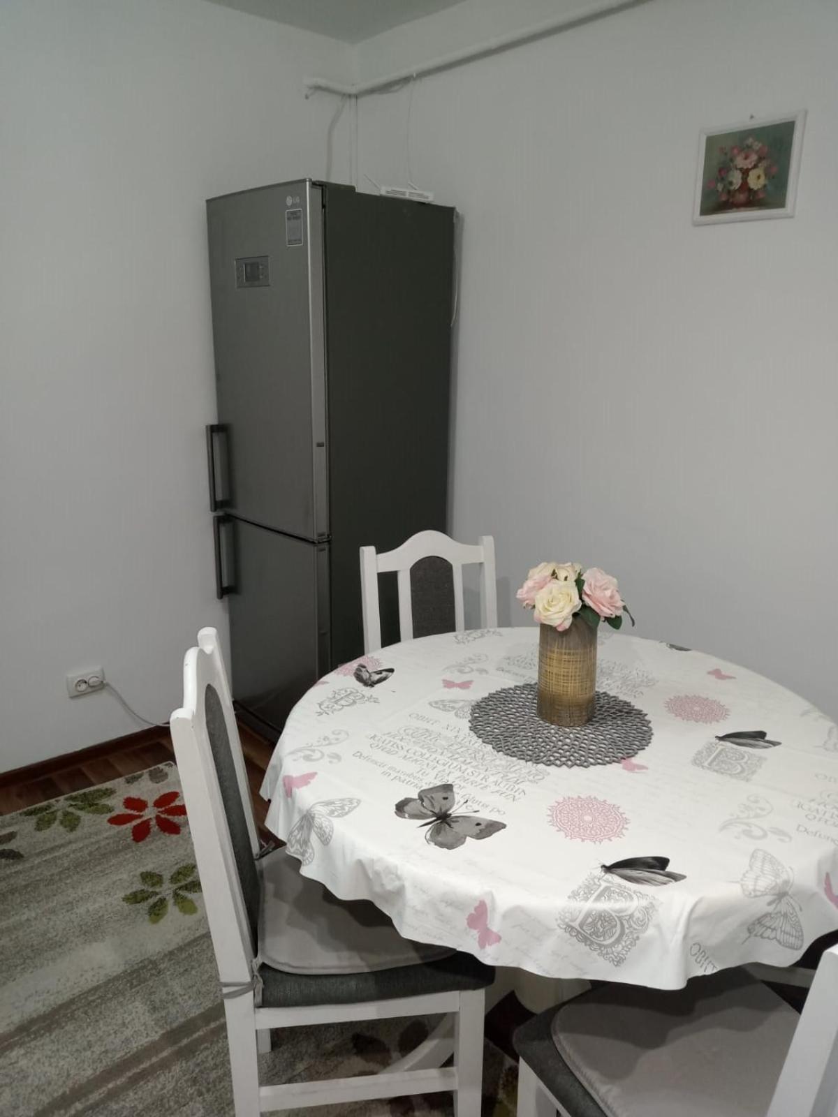 Penti Apartament Сучава Екстер'єр фото